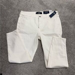 Hollister Super Skinny High-Rise White Jeans